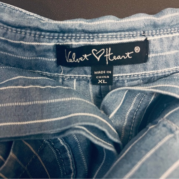 Velvet Heart Women’s Striped Button-Up Shirt - Picture 5 of 6